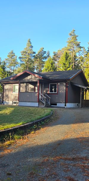 Eskilsbyvägen, Landvetter - Photo 1