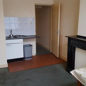 Per direct beschikbaar: 2-kamerappartement op een centrale locatie in Roosendaal - Photo 2