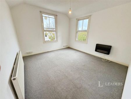 1 bedroom flat to rent - Photo 3