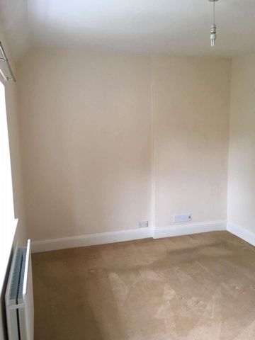 Semi-detached cottage in rural location. - Photo 3