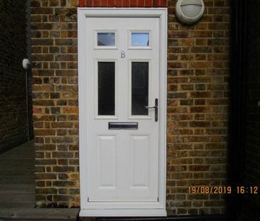 1 bedroom flat to rent - Photo 6