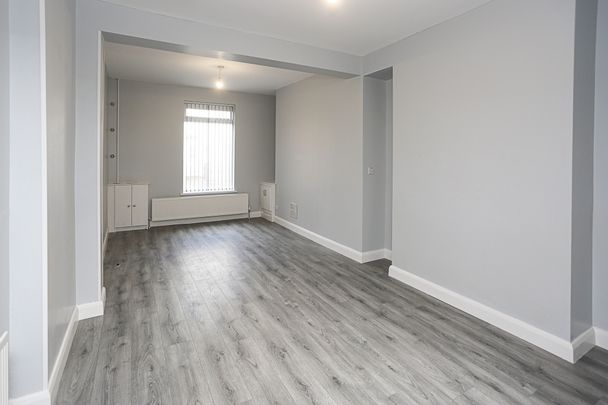 22 Eccles Street, Belfast, BT13 3GS - Photo 1