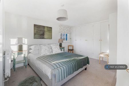 5 bedroom detached house to rent - Photo 5