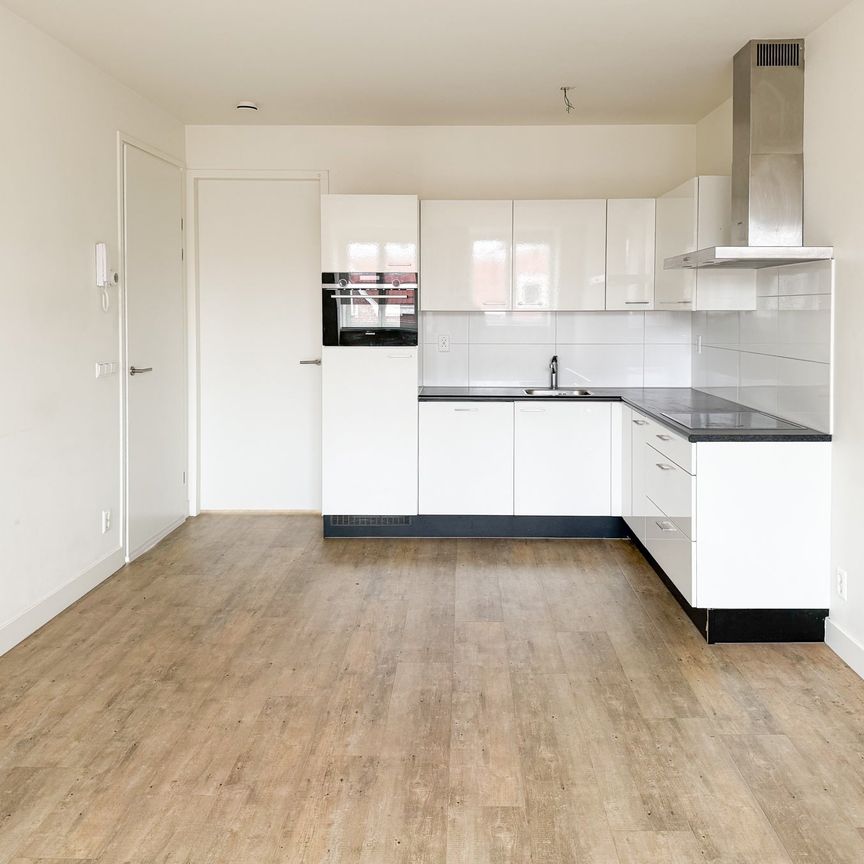 Te huur: Appartement Zeilstraat in Amsterdam - Photo 1