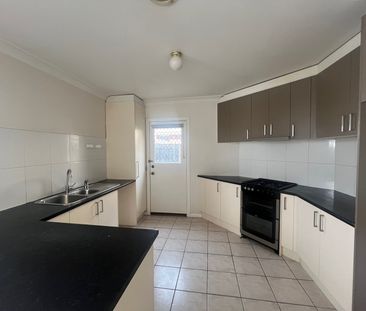 1/13-15 Housden Street, Broadmeadows VIC 3047 - Photo 6