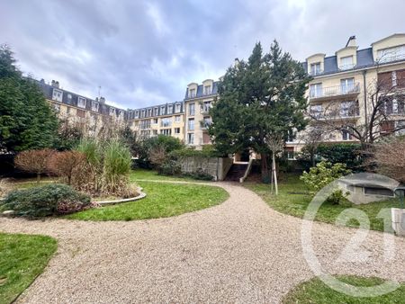 Location Appartement 2 pièces 40m² VERSAILLES 78000 - Photo 4