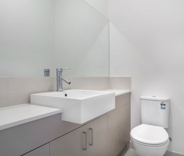 1/108 Kanooka Grove, Clayton VIC 3168 - Townhouse For Rent | Domain - Photo 3