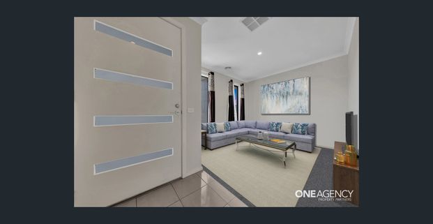 Perfect Family Living in Fraser Rise - Photo 1