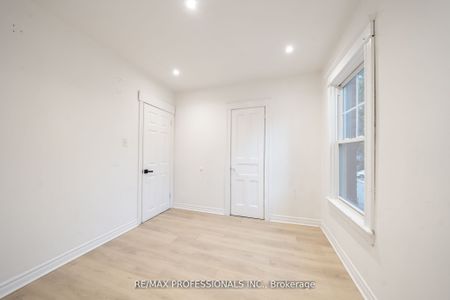 For Lease - 129 Balsam Avenue Unit# UPPER, Hamilton, Ontario - Photo 2