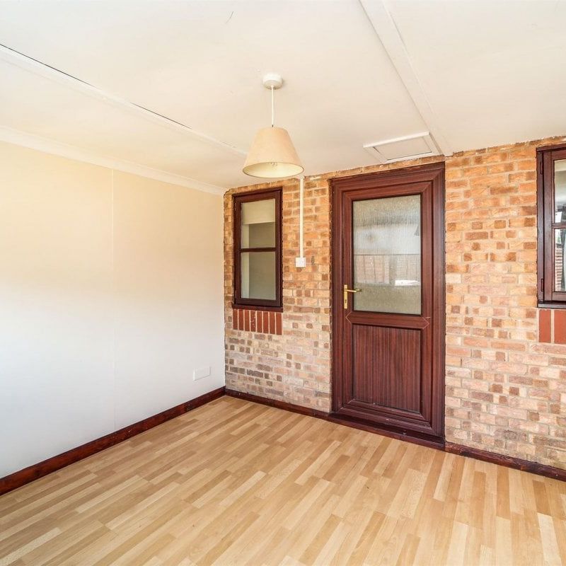 Falcon Way - Photo 1