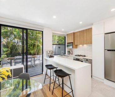 4/2 Armstrong Street, Willoughby NSW 2068 - Townhouse For Rent | Do... - Photo 4