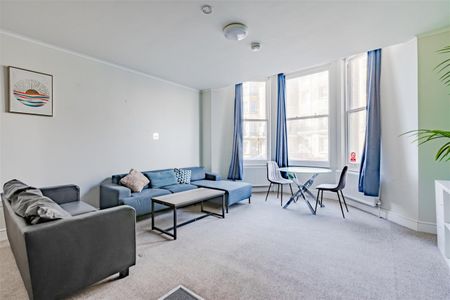 First Avenue, Hove - Photo 2