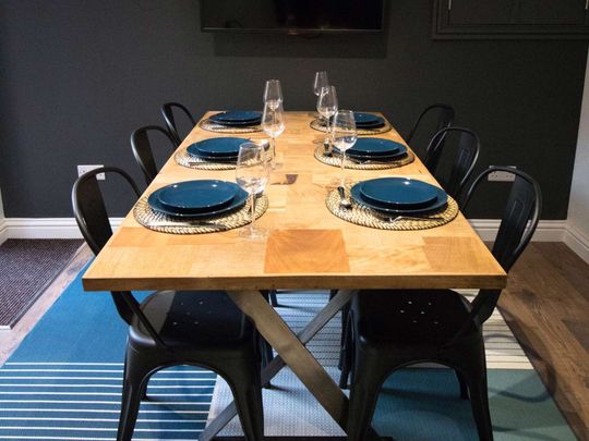 OX Living is proud to present this high-quality 7-bedroom co-living property, perfect for working professionals looking for stylish, stress-free living. Room 1 - Photo 1