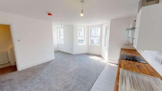 Holderness Road, Hull, HU9 - Photo 1