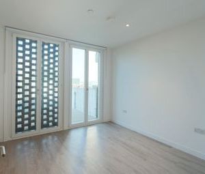 1 Bedrooms Flat to rent in Pressing Lane, Hayes UB3 | £ 312 - Photo 1