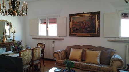 Quadrilocale via dell'Indipendenza 19, Centro Storico, Bologna - Foto 3