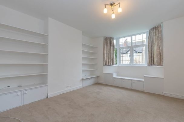 Ash Grove, Oxford - Photo 1