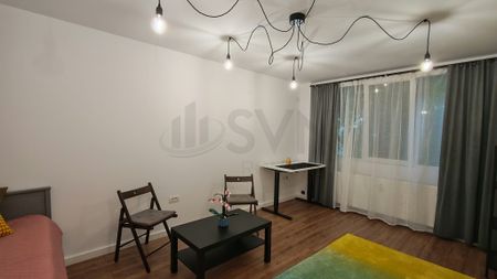 GarsonierДѓ decomandatДѓ, prima Г®nchiriere, PiaИ›a StrДѓduinИ›ei - Photo 2