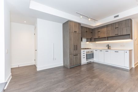For Lease - 1888 Queen Street Unit# 204, Toronto, Ontario - Photo 4