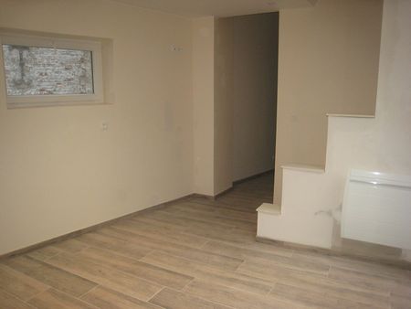 Location Maison 4 pièces 65m² VALENCIENNES 59300 - Photo 5