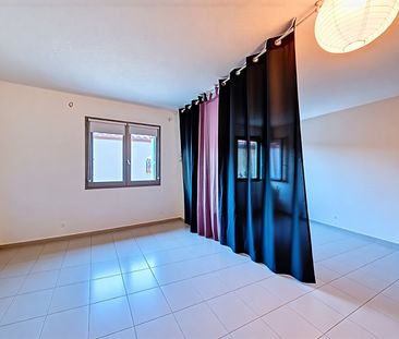 Location Appartement 1 pièce 37m² - Photo 4