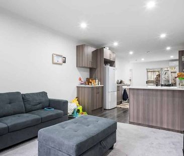 Available Now No need to wait . - Photo 1