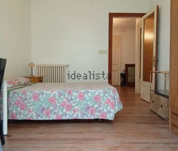 Alquiler de piso en Calle Urbieta - Photo 2