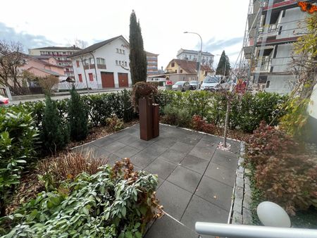 MAGNIFICENT 3 ROOMS SEMI-FURNISHED - Near Bouleyres! - Photo 5