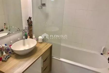 Au calme absolu dans domaine fermé - Photo 3