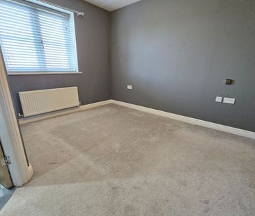 14 Howgate Drive, Eastfield, Scarborough - Photo 6