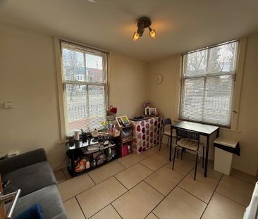 Apt 2 Malone Cottages, 207 Sandy Row, Belfast, BT12 5ED - Photo 4