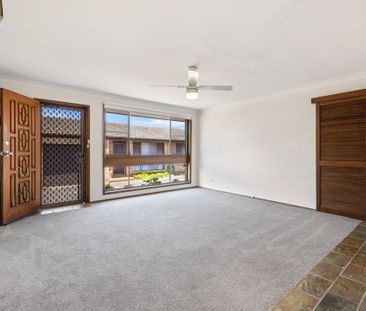 Two Bedroom Home in Toukley! - Photo 4