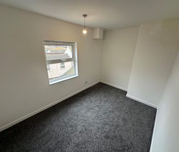 3 bedroom maisonette to rent - Photo 4