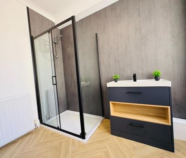 1 bedroom house of multiple occupation to rent - Photo 6