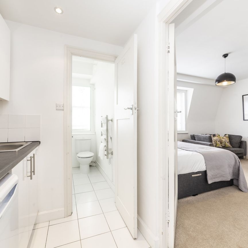 Hill Street, Mayfair, W1J 5LY, London - Photo 1