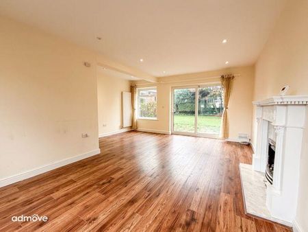 3 bedroom detached house to rent - Photo 5