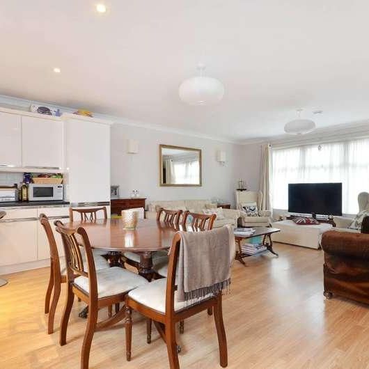 Kingston Hill, Kingston, KT2 - Photo 1