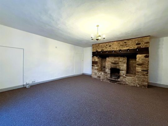 Newlands Farm, Fordmore Farm Shop, Cullompton - Photo 1