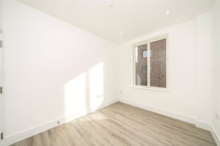 Greenwich High Road, Greenwich, SE10 - Photo 2