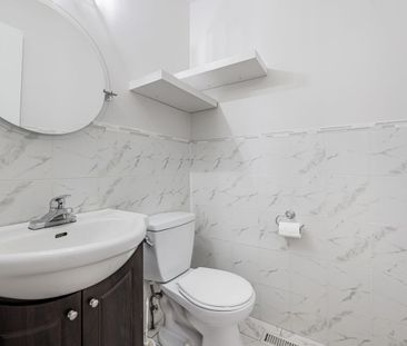 For Lease - 5602 Cortina Crescent, Mississauga, Ontario - Photo 5