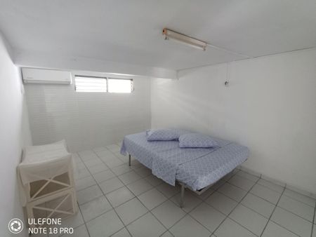 Location Appartement 2 pièces Meublé 68m² LE GOSIER 97190 - Photo 4