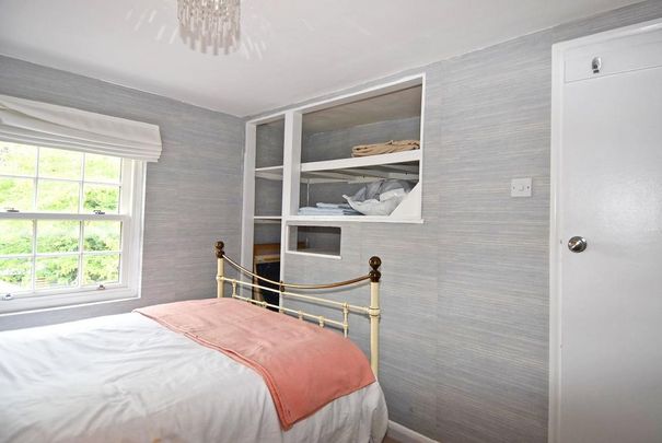 2 bedroom cottage to rent - Photo 1