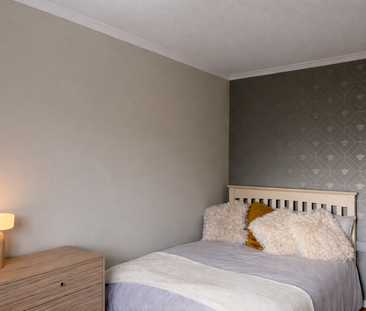 3 bedroom terraced house to rent - Photo 5