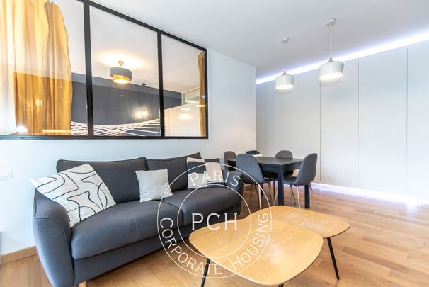 Boulevard Richard Lenoir, - Photo 1