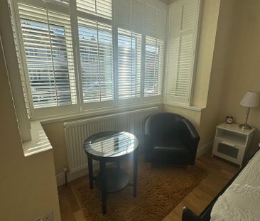 1 bedroom property to rent - Photo 4