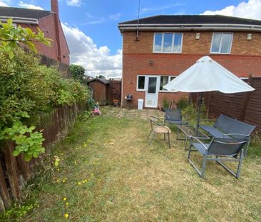 2 bedroom house - semi-detached to rent - Photo 6