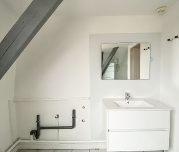 Location Appartement 3 pièces 76m² LOISON SOUS LENS 62218 - Photo 6