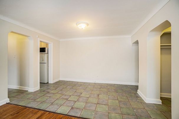 For Lease - 726 Edison Avenue Unit# 1, Carlingwood - Westboro and Area, Ontario - Photo 1