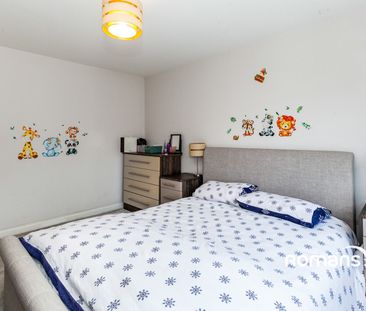 4 bedroom detached to rent - Photo 4