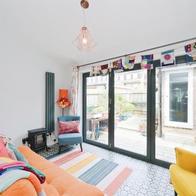 Park View, Hoddesdon - Photo 1